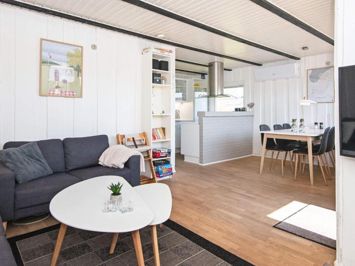 4 Person Holiday Home In Hemmet Eksteriør billede